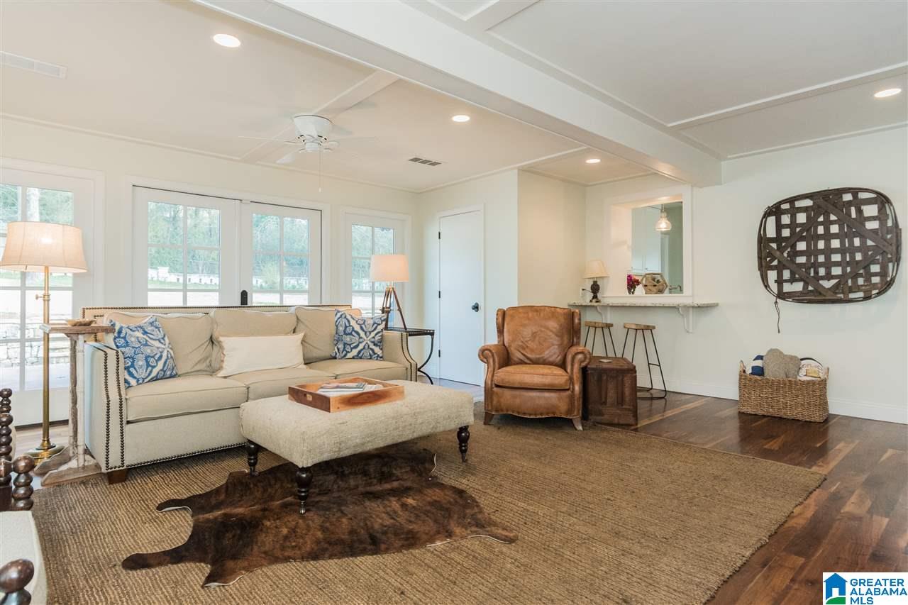 2448 Shades Crest Road Birmingham, AL 35216 - Photo 13 of 32