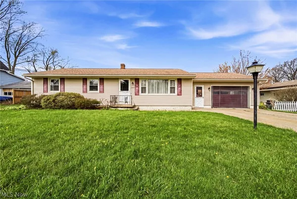 $134,900 | 3203 Court Street, Ashtabula, OH 44004