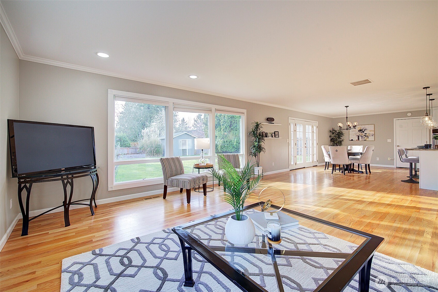 15023 Simonds Road Northeast Kenmore, WA 98028 - Photo 13 of 26