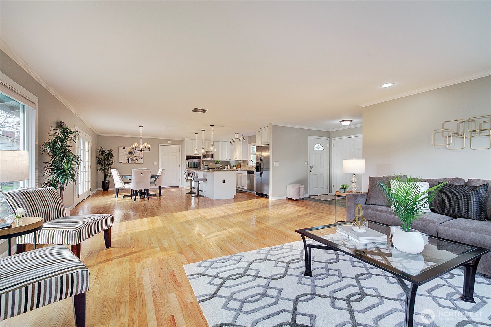 15023 Simonds Road Northeast Kenmore, WA 98028 - Photo 5 of 26