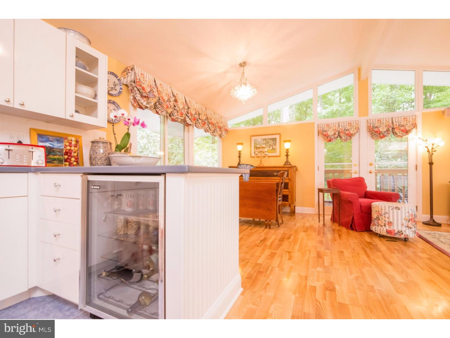 965 Dale Road Jenkintown, PA 19046 - Photo 7 of 25 Kitchen