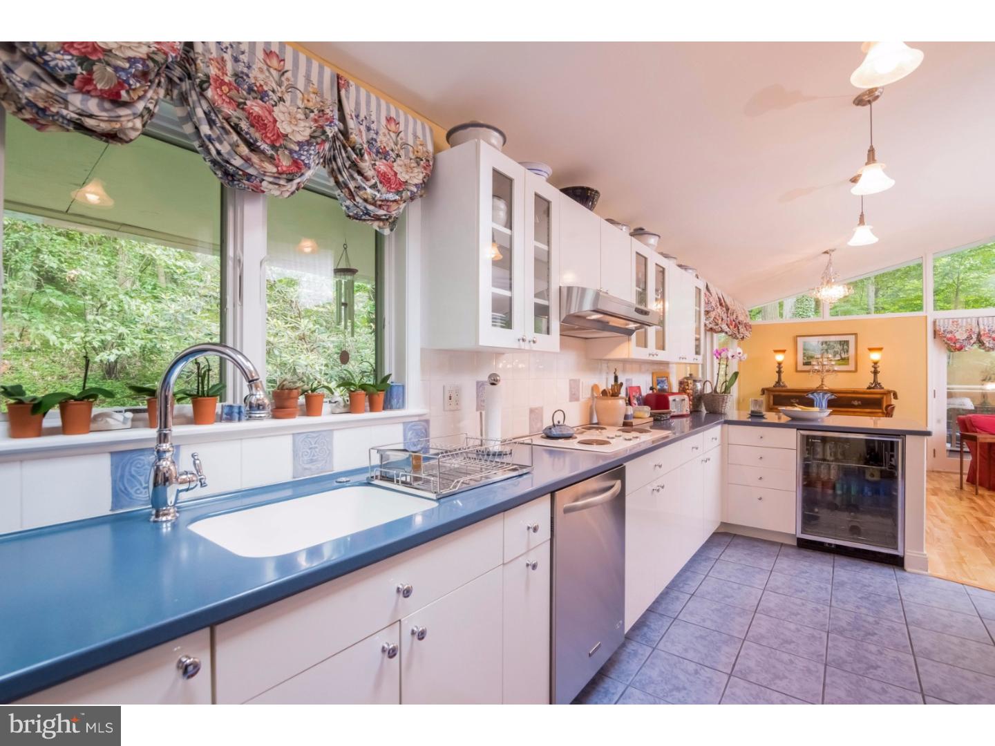 965 Dale Road Jenkintown, PA 19046 - Photo 8 of 25 Kitchen