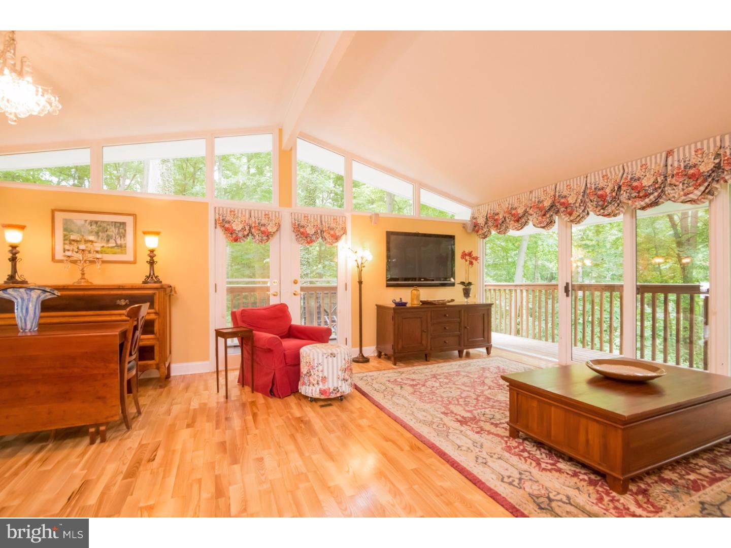 965 Dale Road Jenkintown, PA 19046 - Photo 9 of 25 Family Room