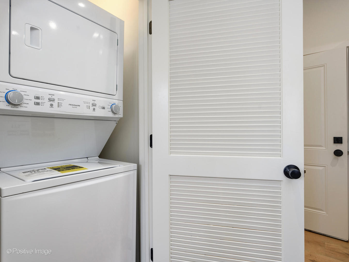 2801 Thatcher Avenue, Unit 303 River Grove, IL 60171 - Photo 14 of 33 a view of washer and dryer