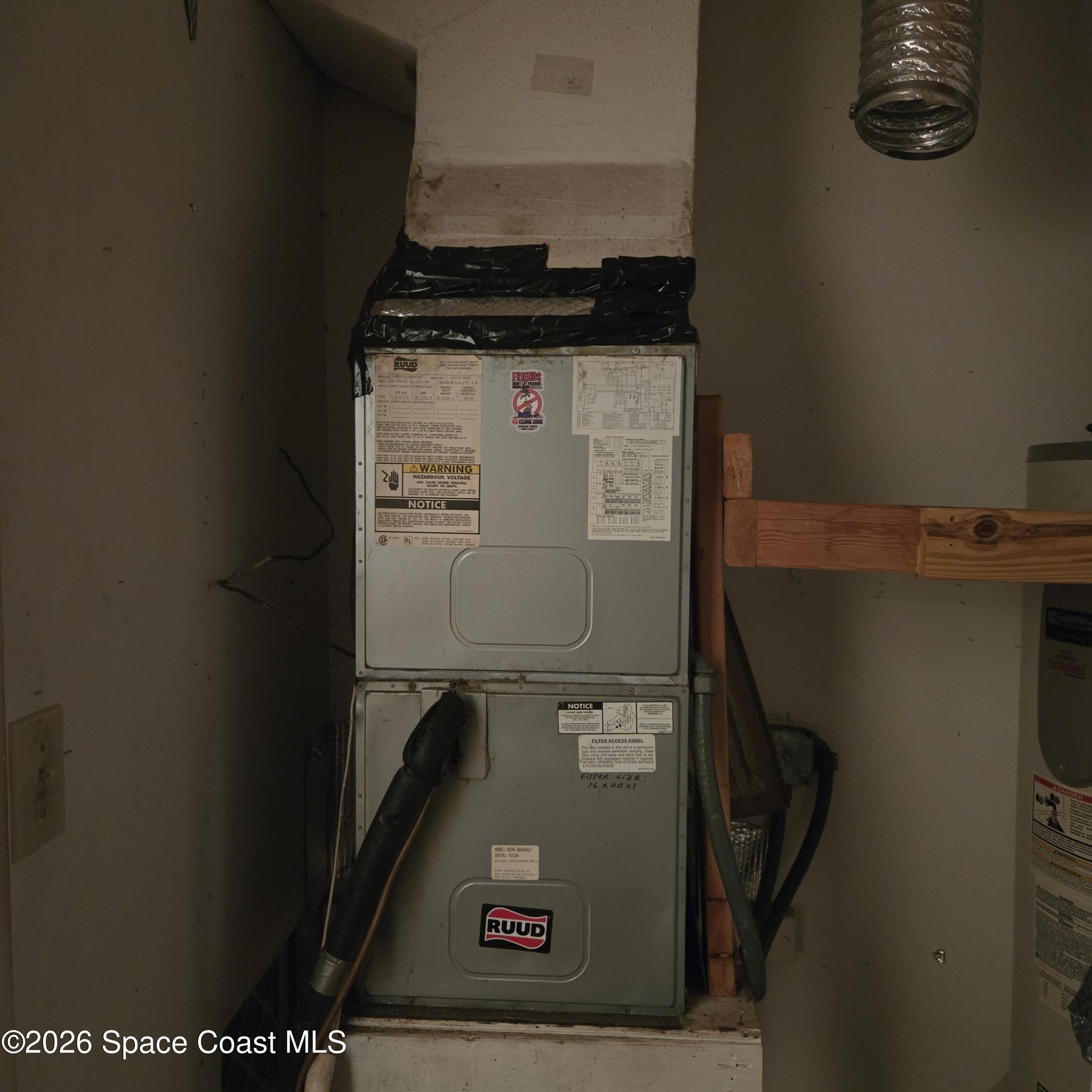 455 East Hall Road Merritt Island, FL 32953 - Photo 11 of 35 20260106_155030