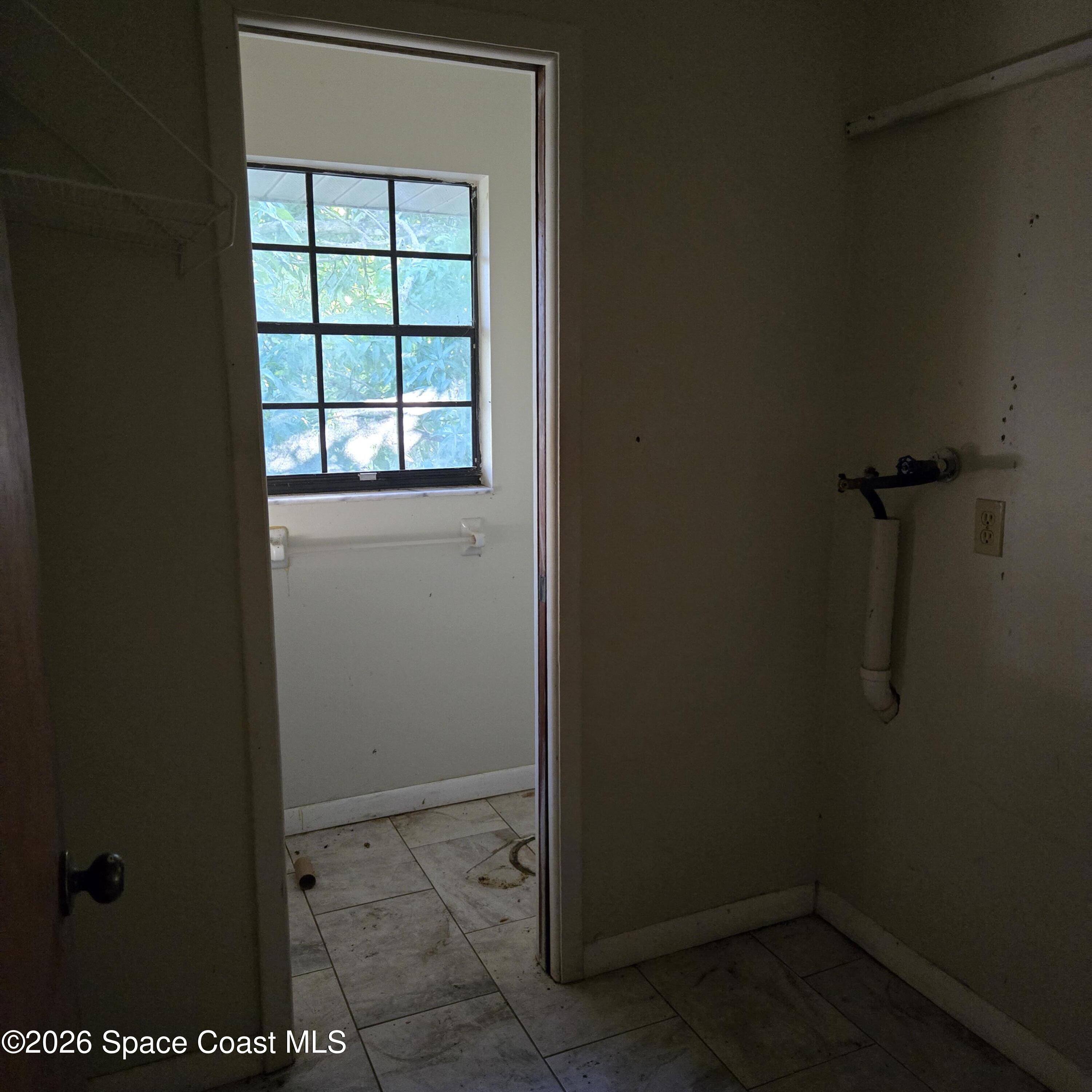 455 East Hall Road Merritt Island, FL 32953 - Photo 14 of 35 20260106_155139