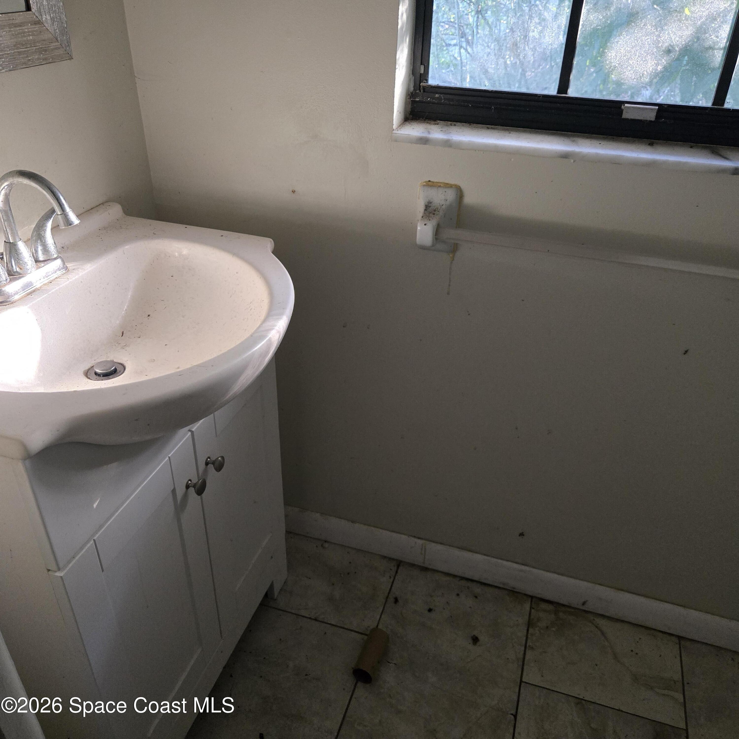 455 East Hall Road Merritt Island, FL 32953 - Photo 15 of 35 20260106_155149