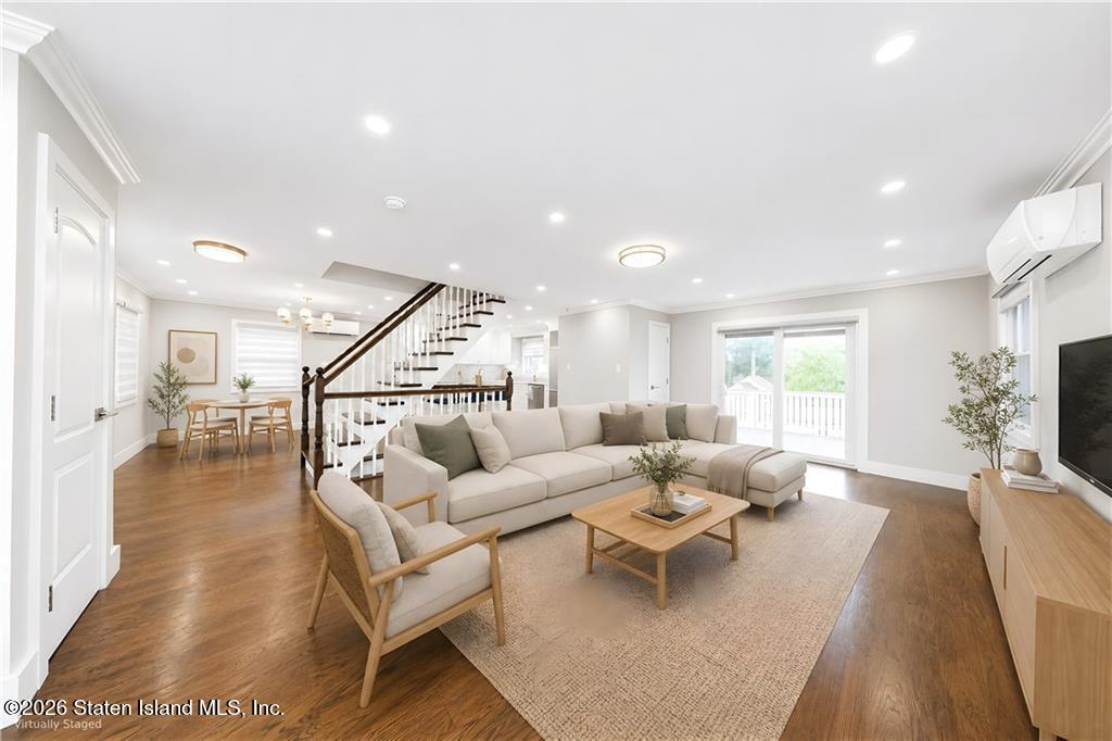 41 Ridge Avenue Staten Island, NY 10304 - Photo 9 of 45 GetMedia (8)
