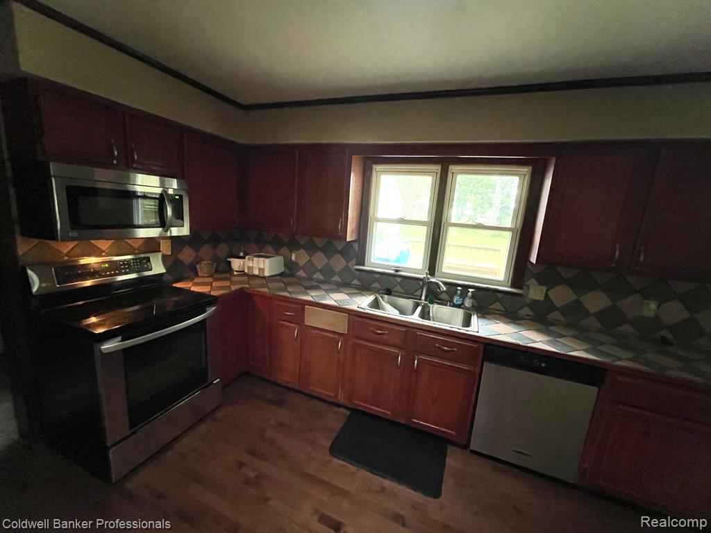 3248 West Oregon Road Lapeer, MI 48446 - Photo 30 of 35