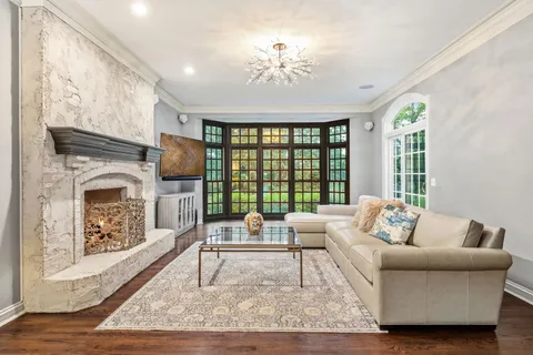$2,295,000 | 1110 Fox Glen Drive, St. Charles, IL 60174