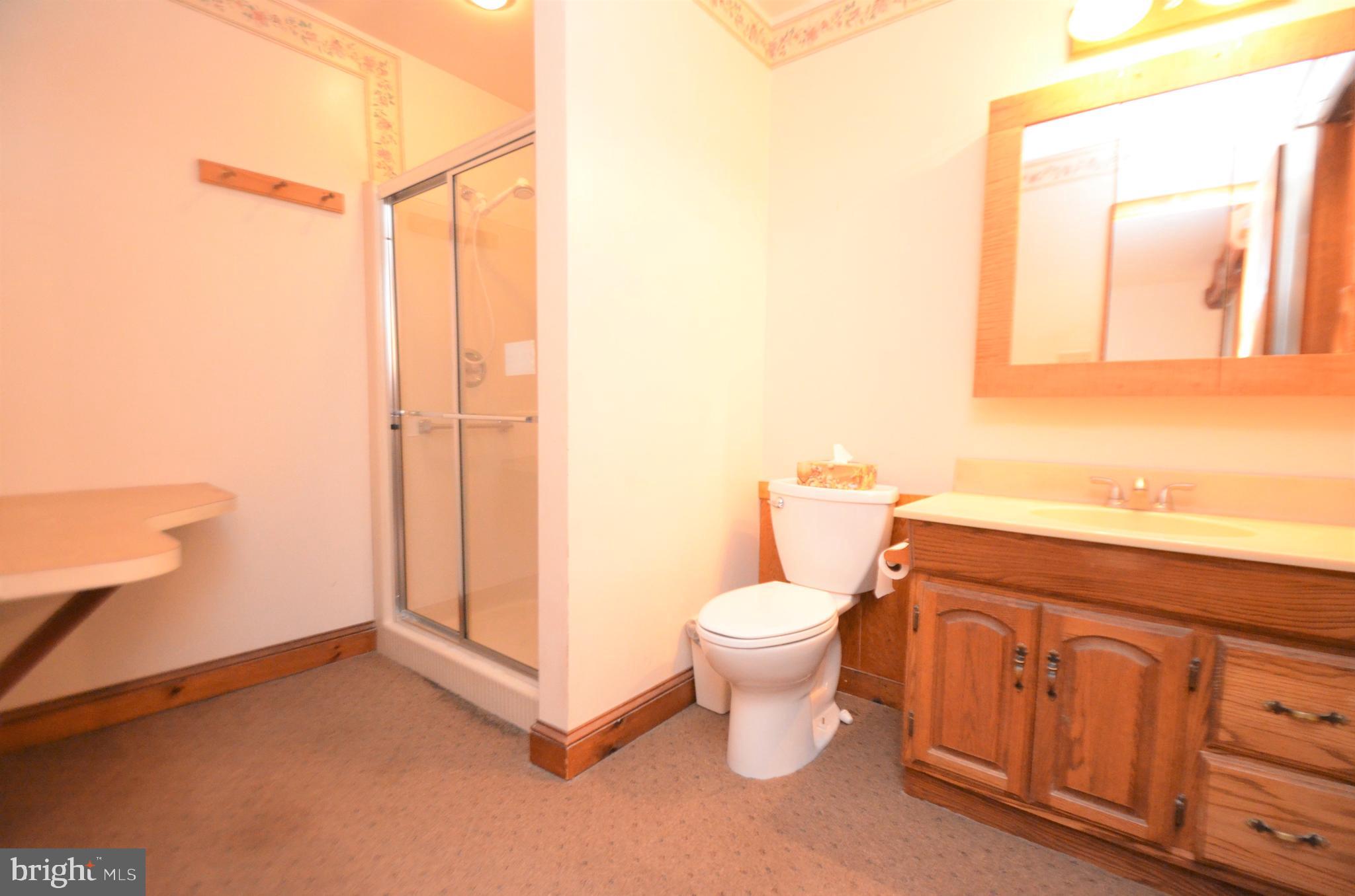 2400 Ridge Road Perkasie, PA 18944 - Photo 9 of 25