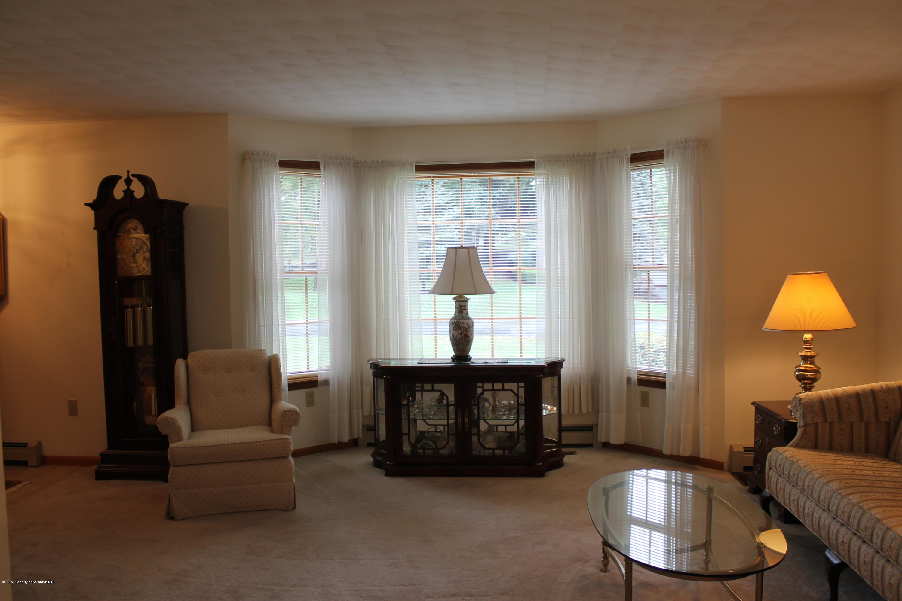 1304 Oakmont Road Clarks Summit, PA 18411 - Photo 3 of 28 Gallery Image 3