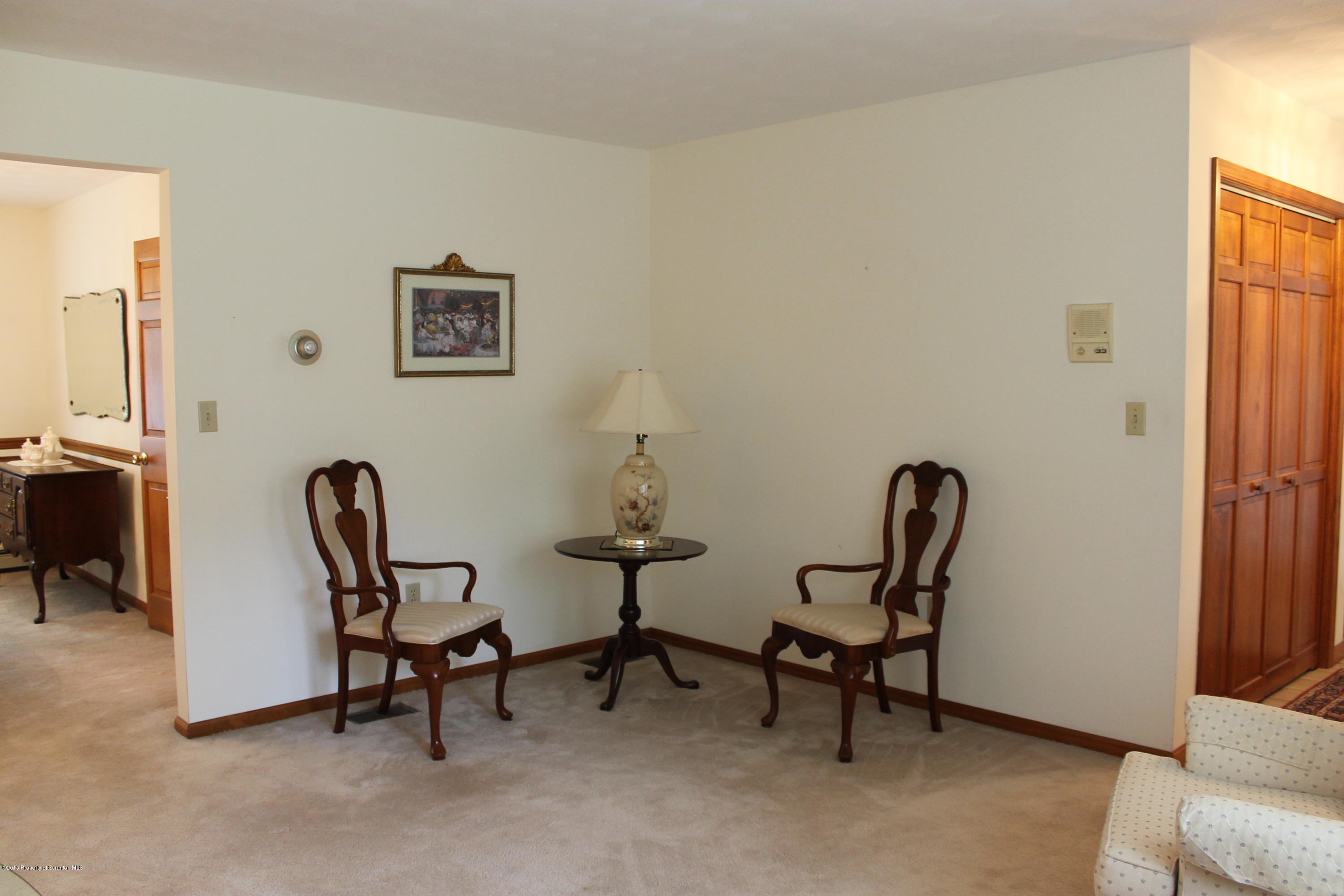 1304 Oakmont Road Clarks Summit, PA 18411 - Photo 4 of 28 Gallery Image 4