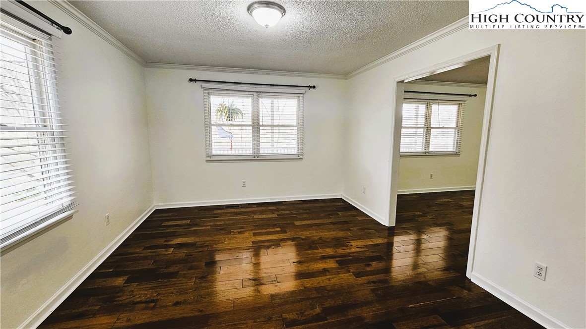 146 Grandpas Farm Road Fleetwood, NC 28626 - Photo 11 of 40