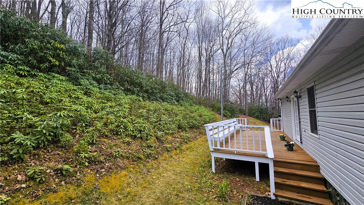 146 Grandpas Farm Road Fleetwood, NC 28626 - Photo 34 of 40