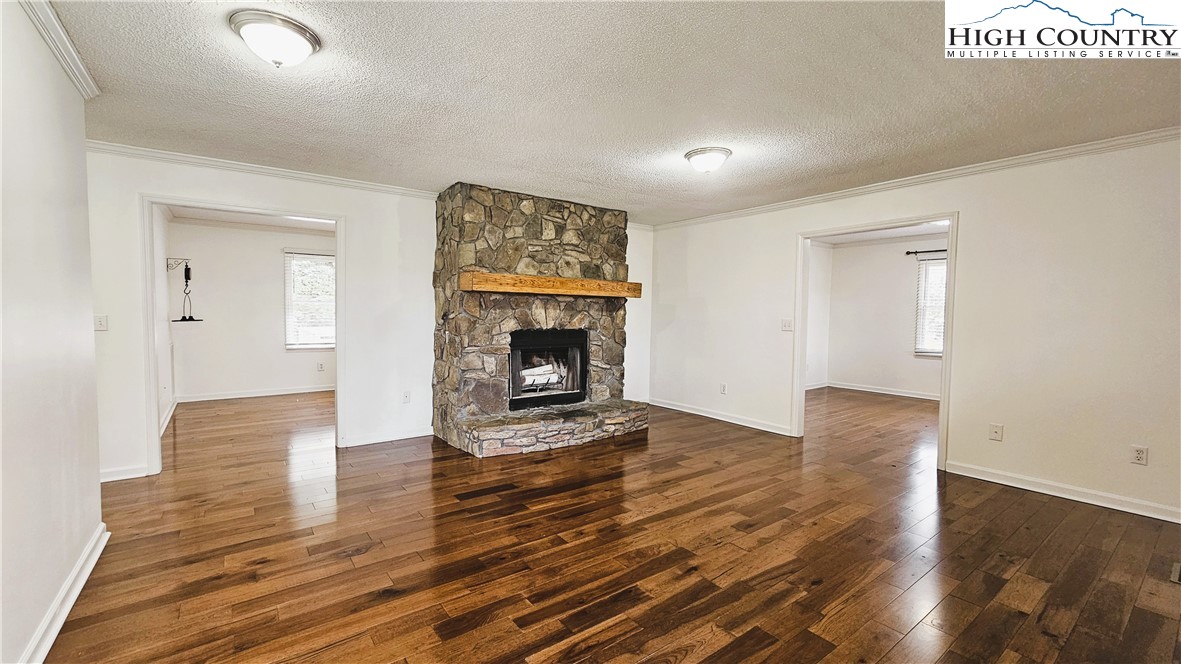 146 Grandpas Farm Road Fleetwood, NC 28626 - Photo 8 of 40