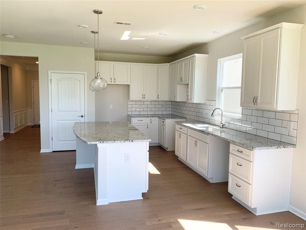 50263 Fowler Road Canton, MI 48188 - Photo 6 of 14
