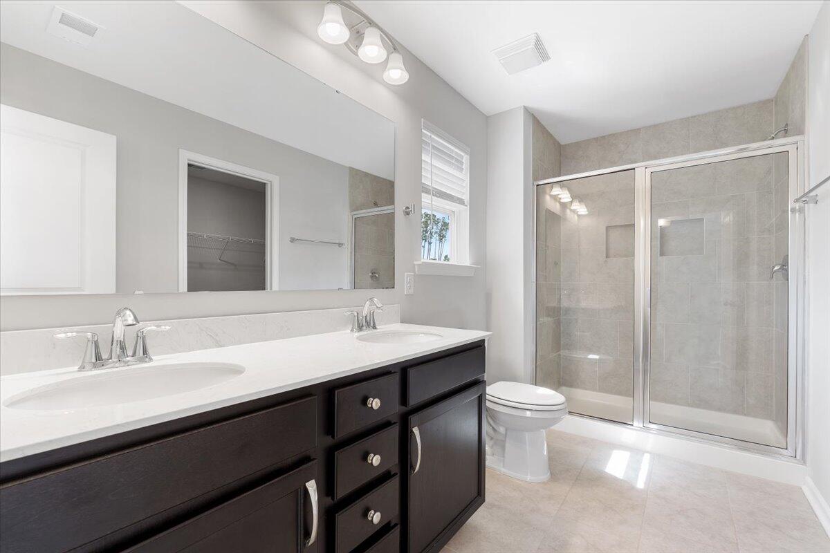 525 Purple Finch Road Summerville, SC 29486 - Photo 14 of 28 Primary bath