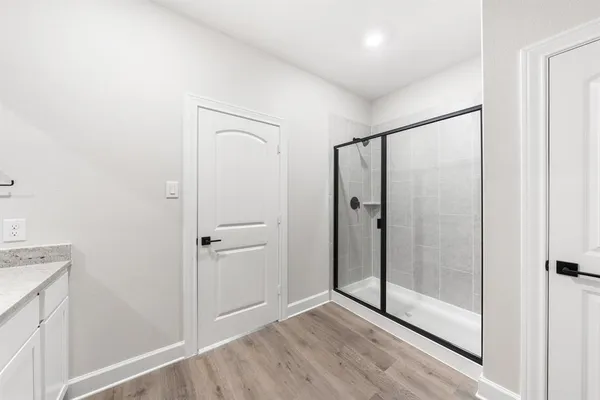 $2,210 | 305 Magnolia Boulevard, Hutchins, TX 75141