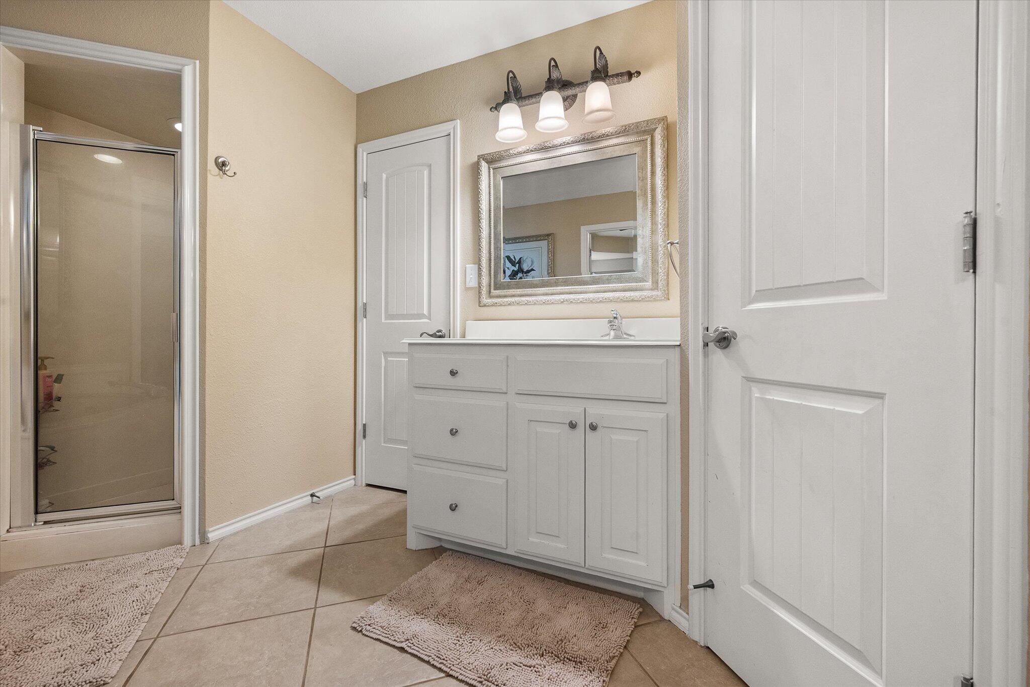 5908 110th Street Lubbock, TX 79424 - Photo 24 of 31 a view of a livingroom with wooden floor