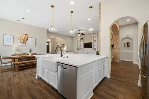 $650,000 | 452 Pienza Drive, Georgetown, TX 78628