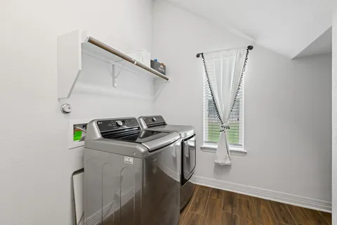 $650,000 | 452 Pienza Drive, Georgetown, TX 78628