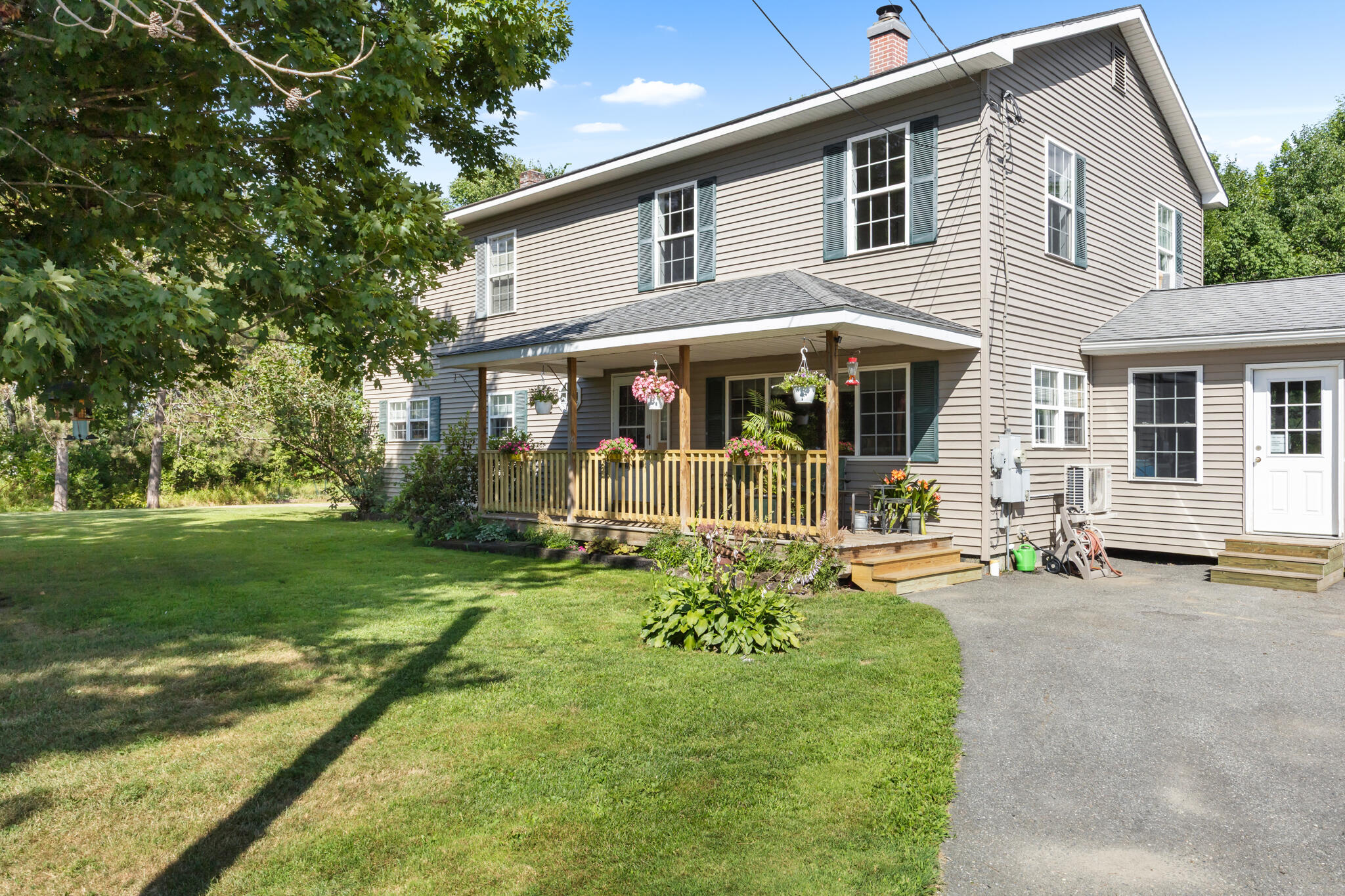 6 Hurds Corner Road Palmyra, ME 04965 - Photo 1 of 58 INT.EXT