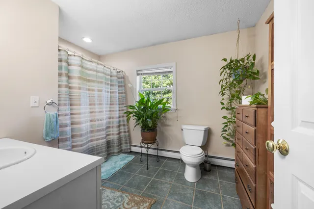 $374,500 | 6 Hurds Corner Road, Palmyra, ME 04965