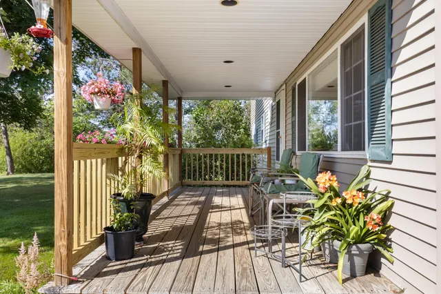 $374,500 | 6 Hurds Corner Road, Palmyra, ME 04965