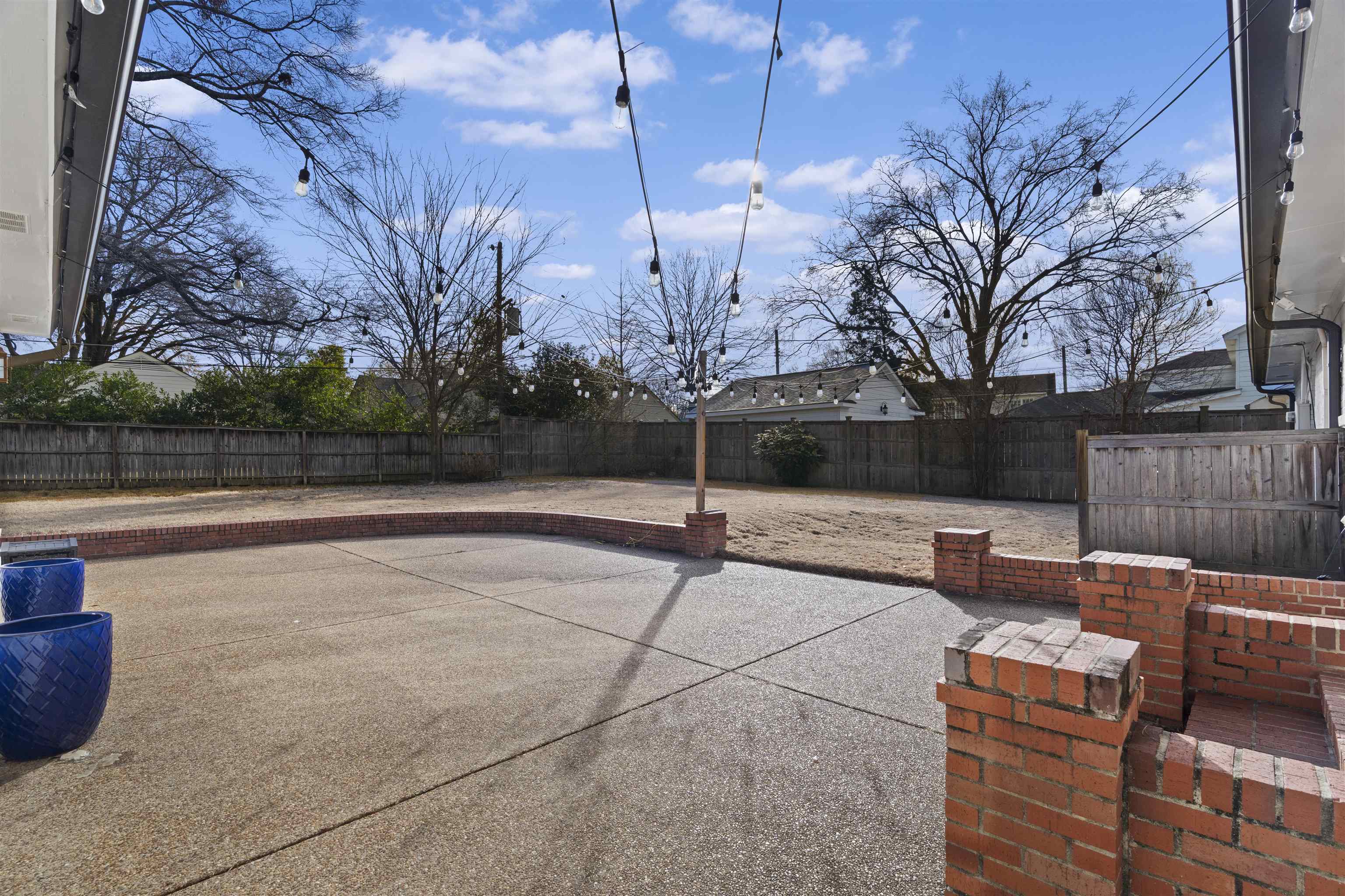194 Wallace Road Memphis, TN 38117 - Photo 26 of 27 Gallery Image 26