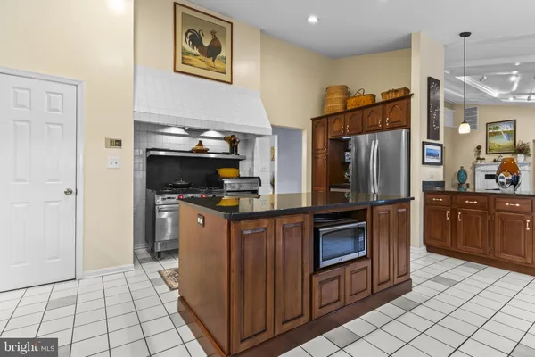 $750,000 | 5080 Vest Lane, Waldorf, MD 20601