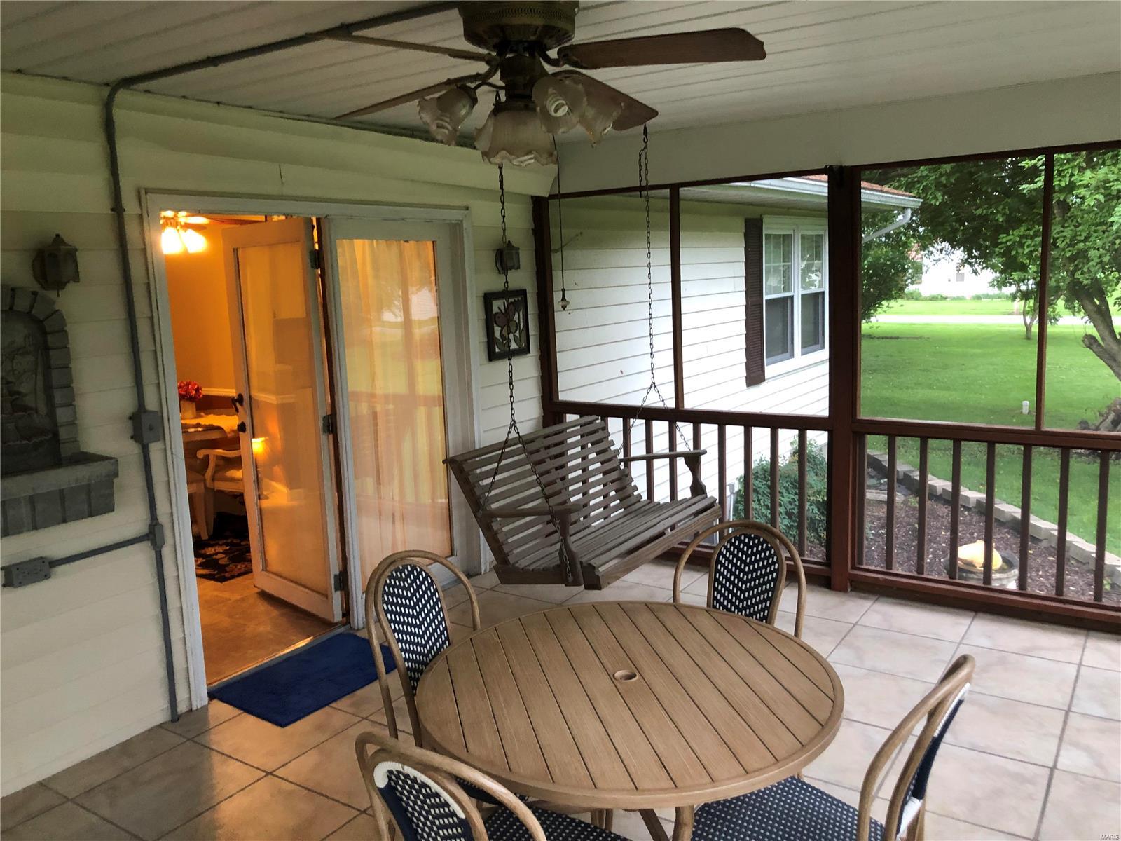 606 Madison Street Kane, IL 62054 - Photo 25 of 45