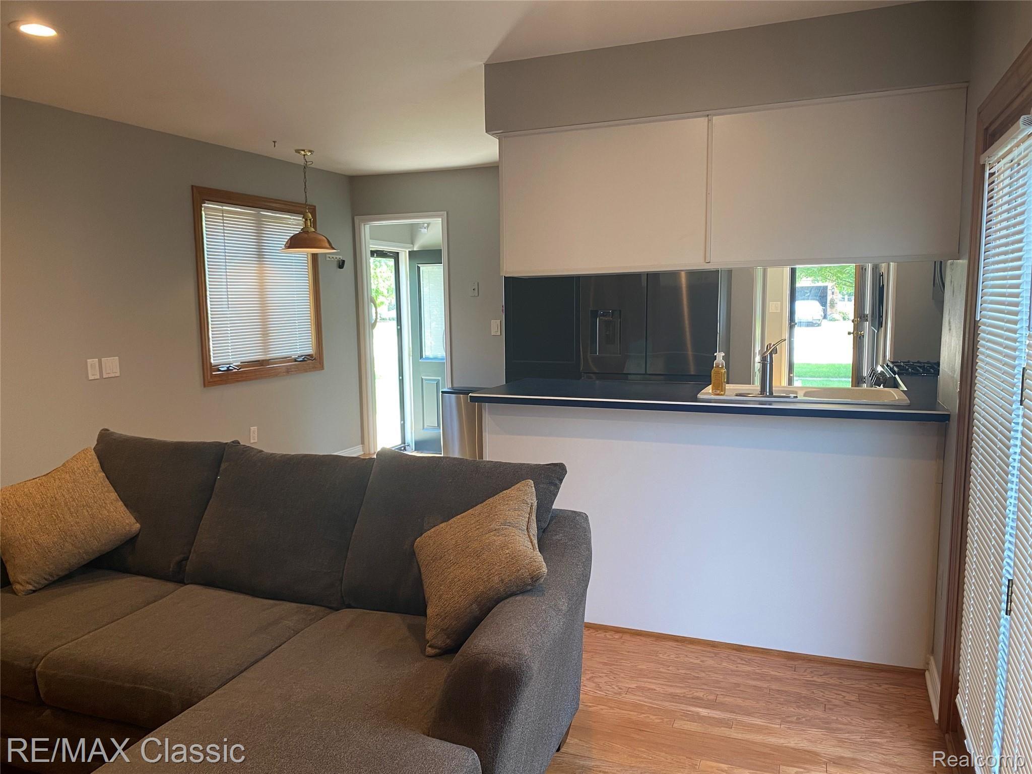44026 Proctor Road Canton, MI 48188 - Photo 28 of 49 G - Family Rm #2.jpeg