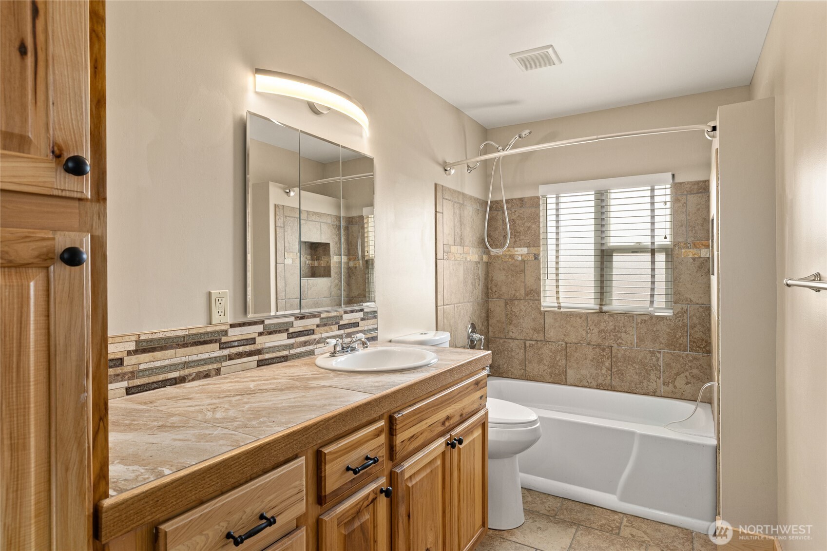 115 East 3rd Street Cle Elum, WA 98922 - Photo 17 of 38