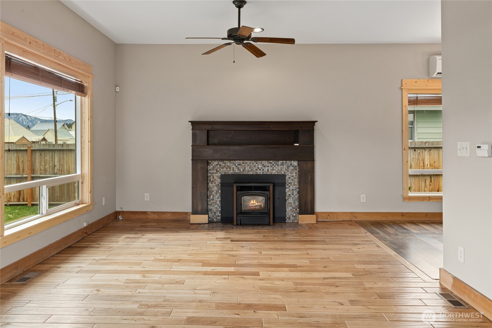 115 East 3rd Street Cle Elum, WA 98922 - Photo 5 of 38