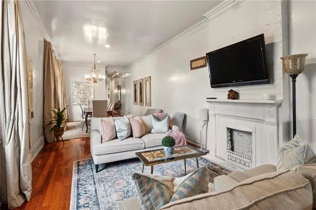 $5,500 | 1707 Valmont Street, Unit 1707, New Orleans, LA 70115