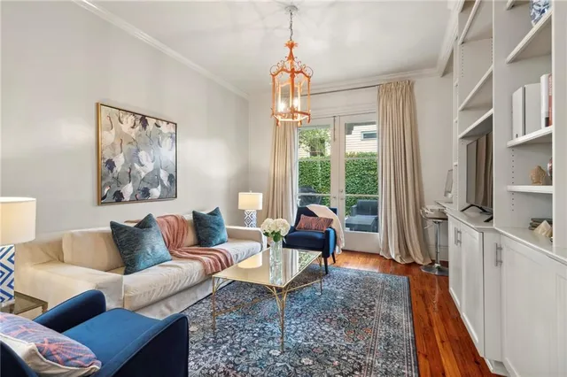 $5,500 | 1707 Valmont Street, Unit 1707, New Orleans, LA 70115