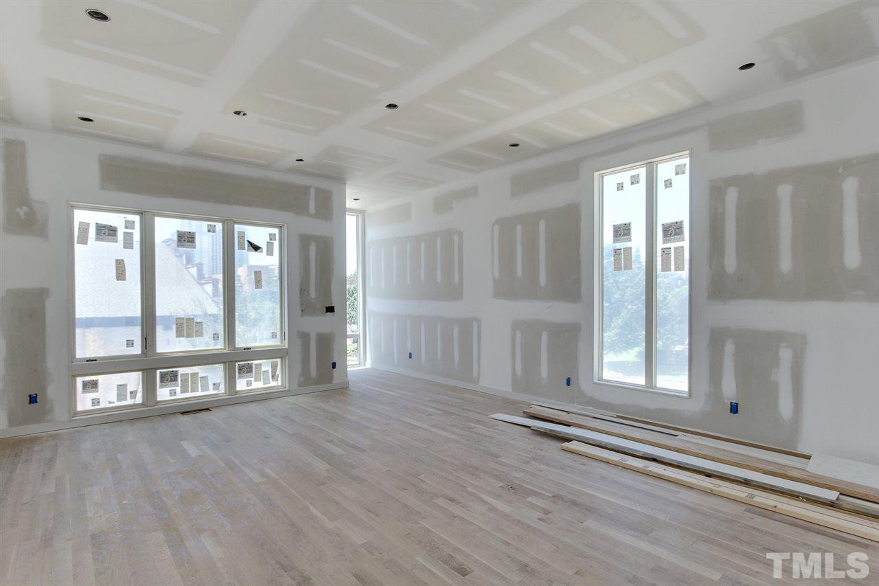 418 Chavis Way Raleigh, NC 27601 - Photo 11 of 25
