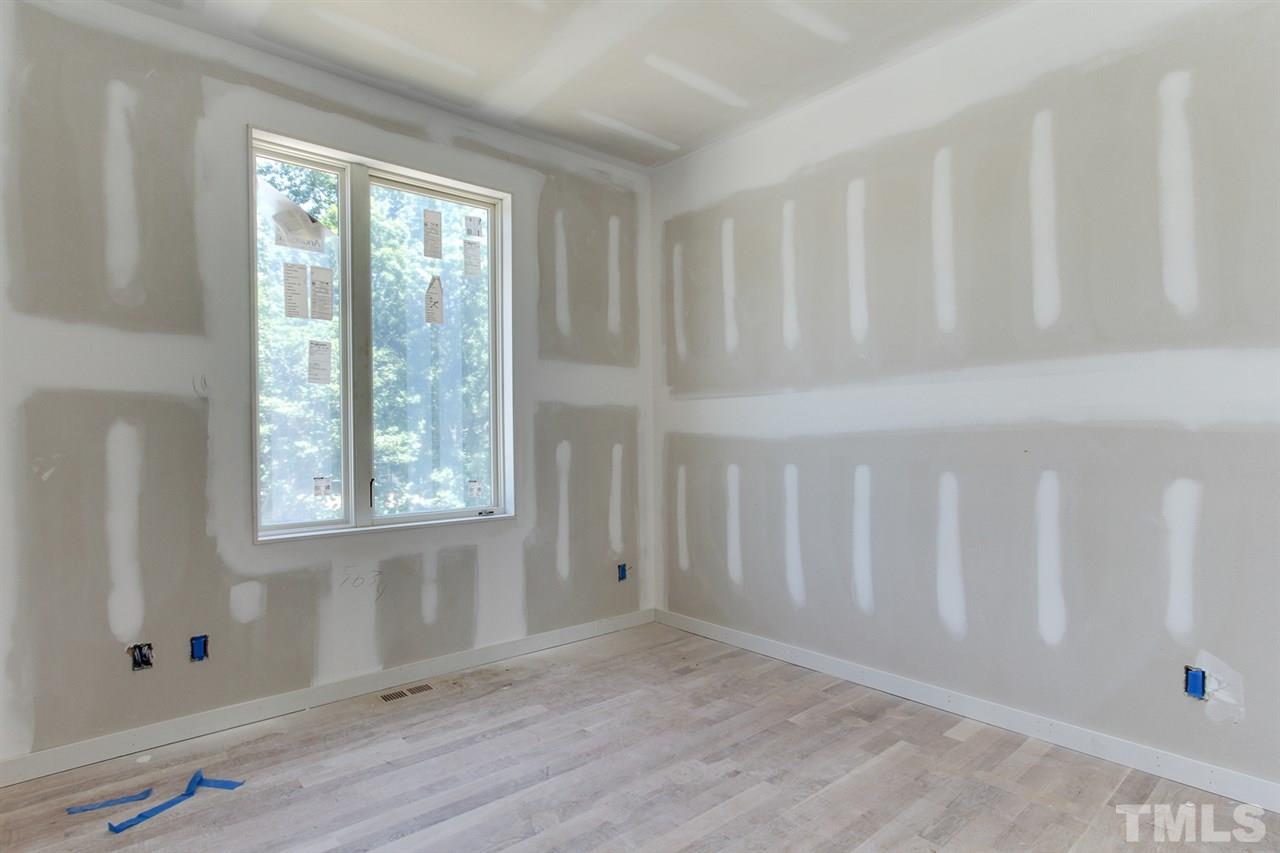 418 Chavis Way Raleigh, NC 27601 - Photo 17 of 25
