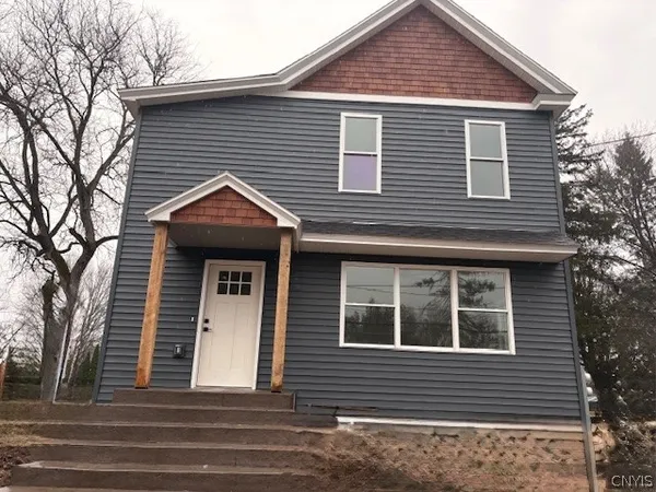 $2,400 | 69 Syracuse Street, Lysander, NY 13027