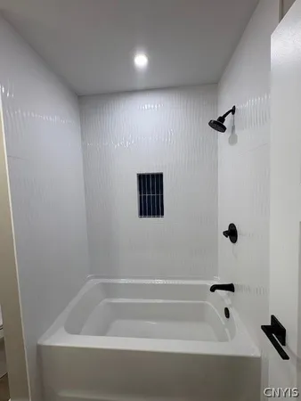 $2,400 | 69 Syracuse Street, Van Buren, NY 13027