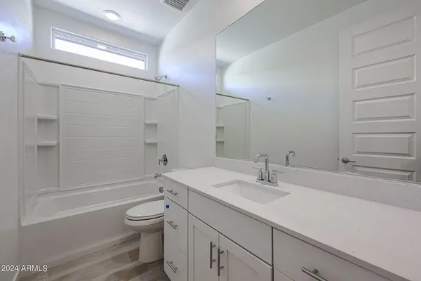 $2,800 | 7682 West Jackrabbit Lane, Peoria, AZ 85383
