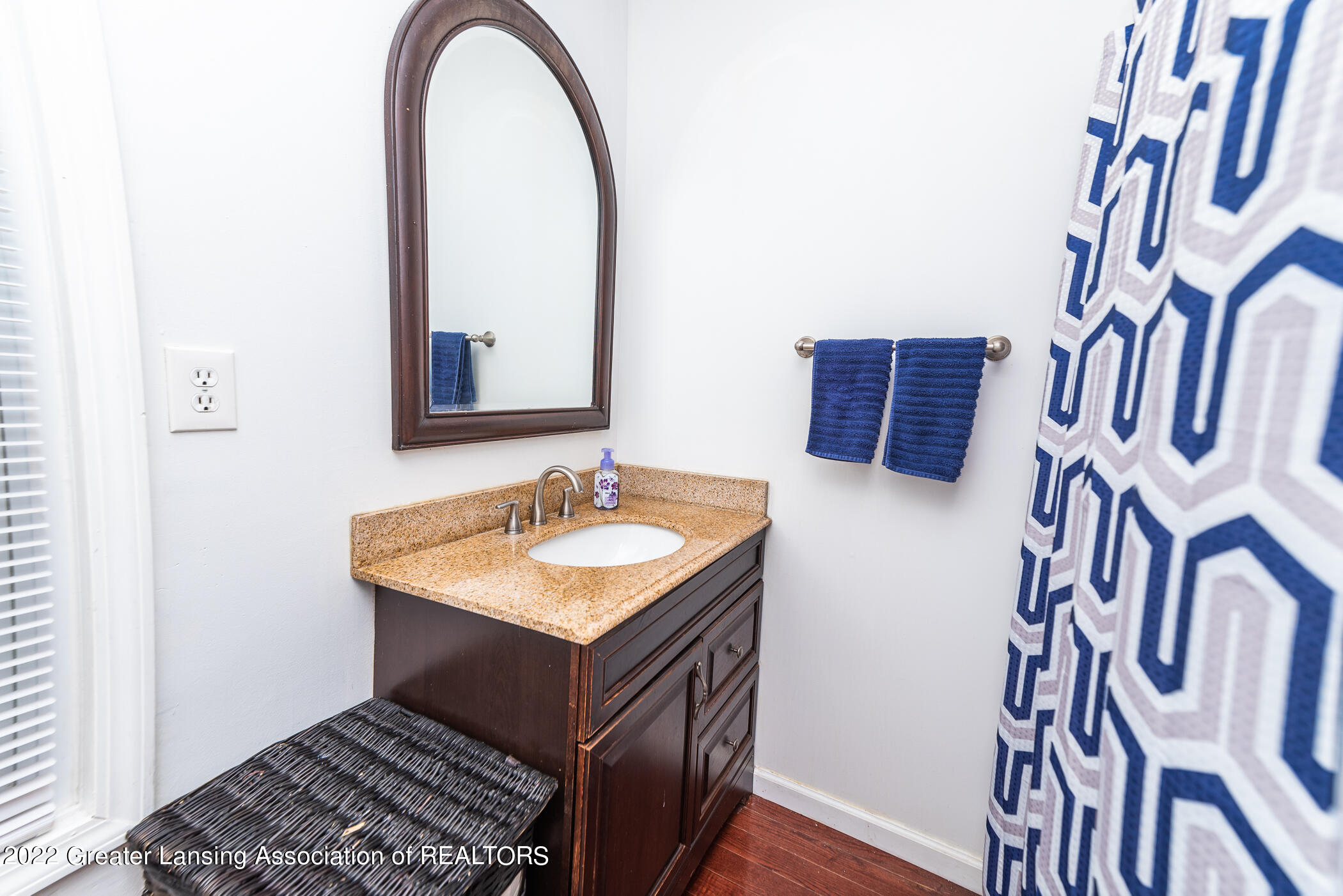 1295 West Columbia Road Mason, MI 48854 - Photo 20 of 51 1295WColumbiaInterior-19