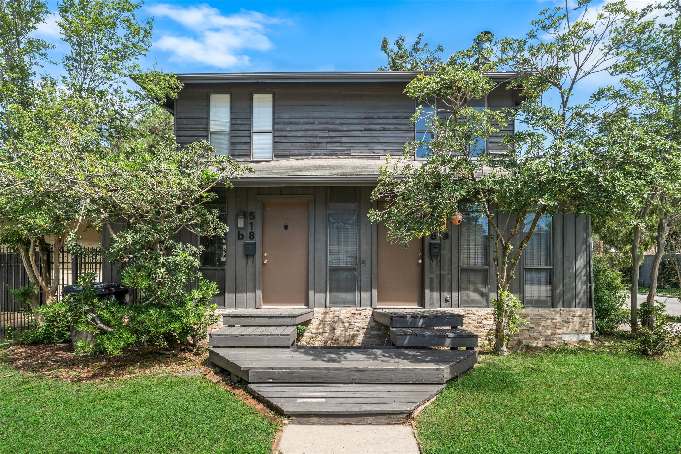 518 Hawthorne Street, Unit 2 Houston, TX 77006 - Photo 3 of 15