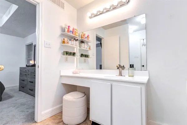 $2,200 | 822 Autumn Point Lane, Spring, TX 77373