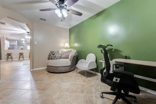 $2,200 | 822 Autumn Point Lane, Spring, TX 77373