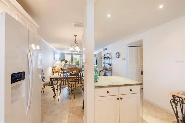 $775,000 | 5968 Midnight Pass Road, Unit 158, Sarasota, FL 34242