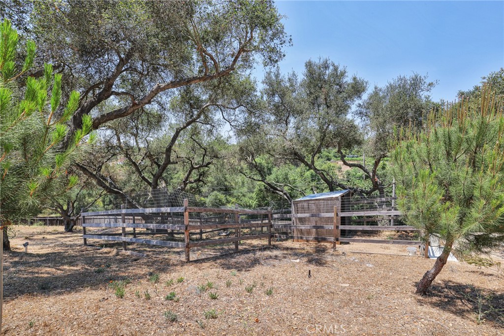 1303 Sycamore Heights Fallbrook, CA 92028 - Photo 53 of 61