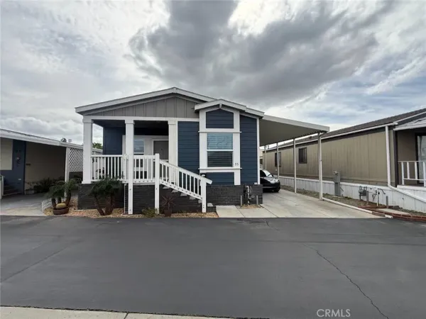 $179,900 | 1540 East Trenton Avenue, Unit 95, Orange, CA 92867