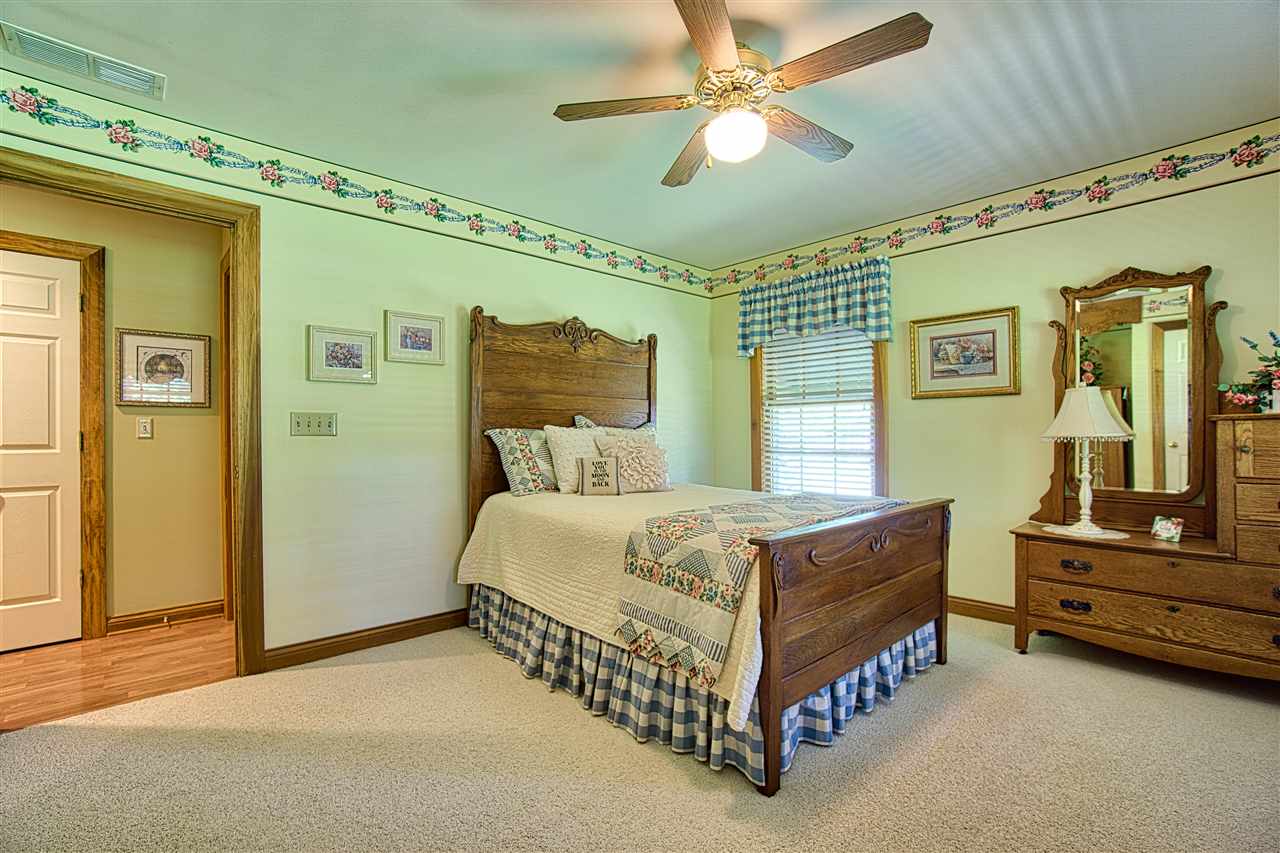 6500 Sharon Road Newburgh, IN 47630 - Photo 26 of 36